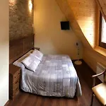 Sarao 3000 Hotel