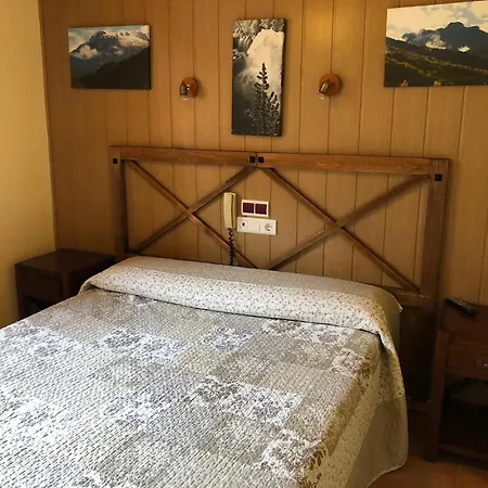 Sarao 3000 ホテル エスカリリャ