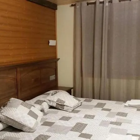 Sarao 3000 ホテル エスカリリャ