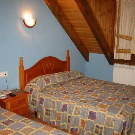 Sarao 3000 Otel Escarrilla