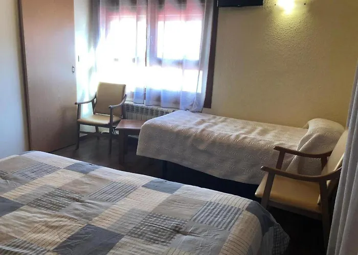 Sarao 3000 Hotel Escarrilla