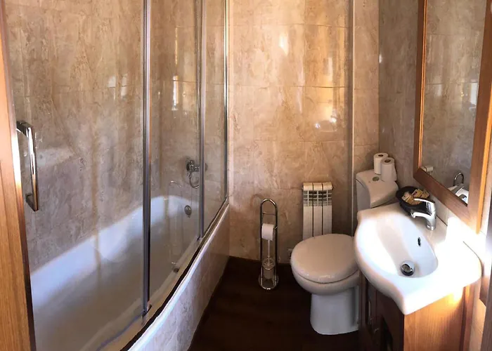 Sarao 3000 Hotel Escarrilla